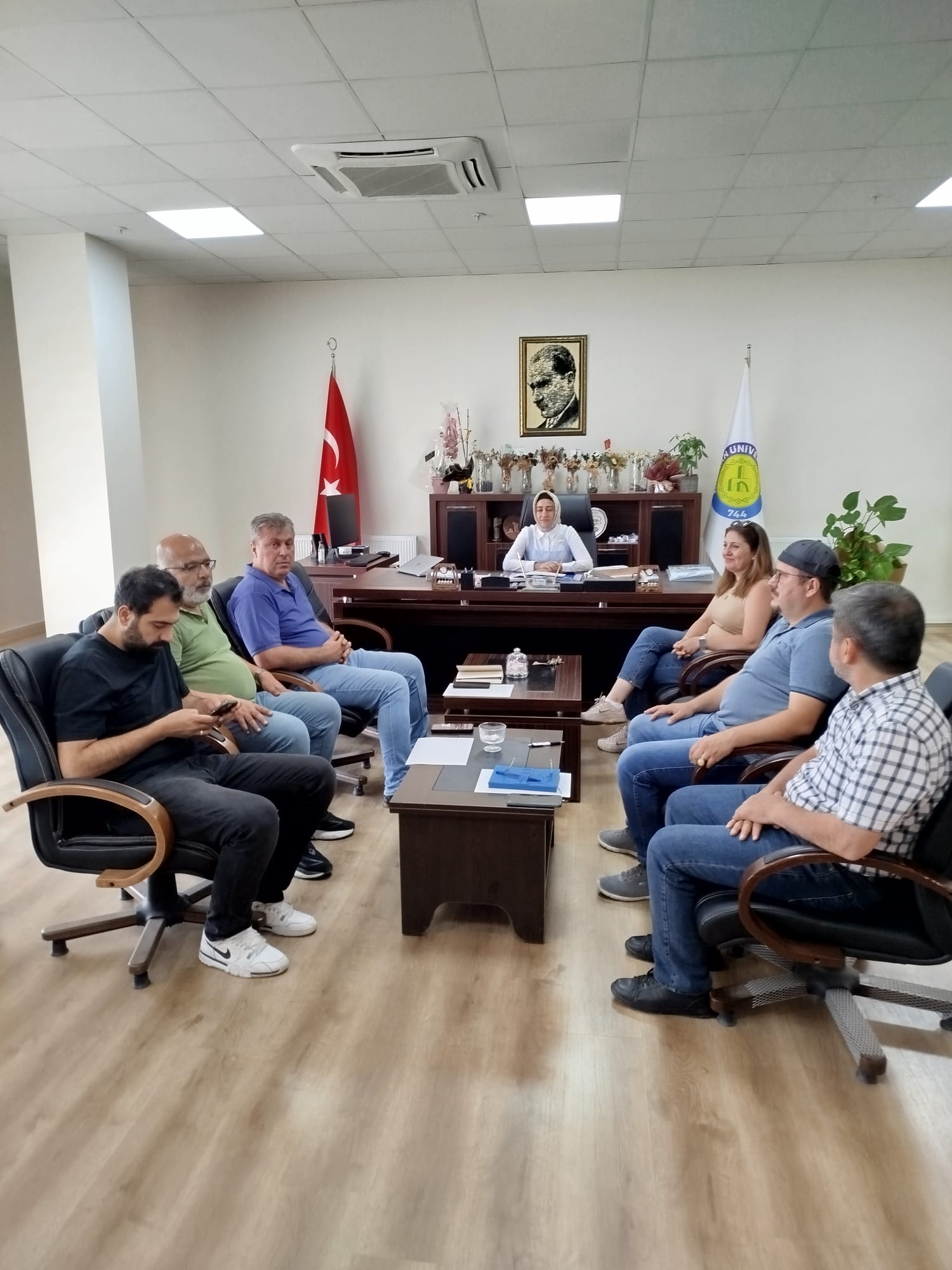 2025-2026 Akademik Yılı Kapanış Toplantısı Bölüm Başkanları ile Gerçekleştirildi